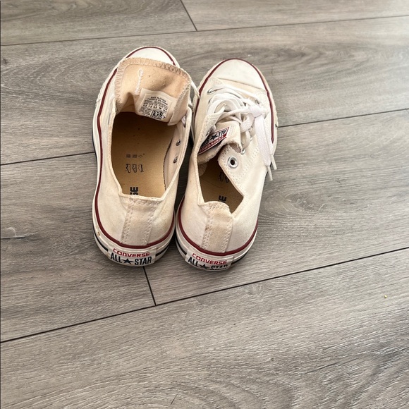 Converse Low Cut - Picture 4 of 4